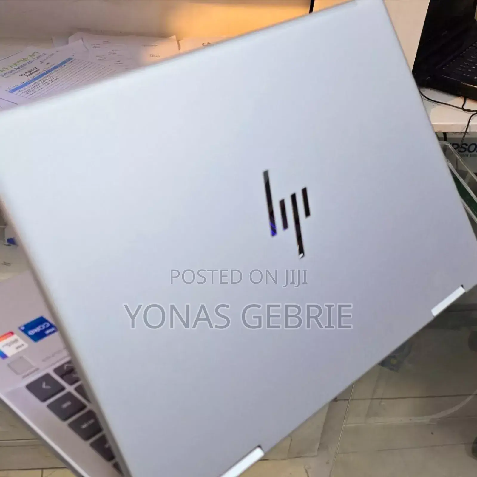 New Laptop HP Envy X360 8GB Intel Core I5 SSD 512GB