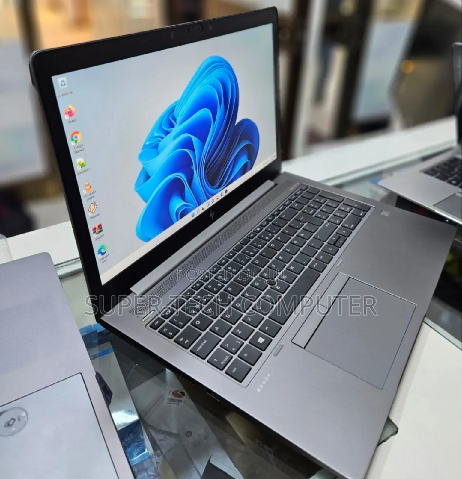 New Laptop HP Zbook Studio G7 16GB Intel Core I7 SSD 512GB