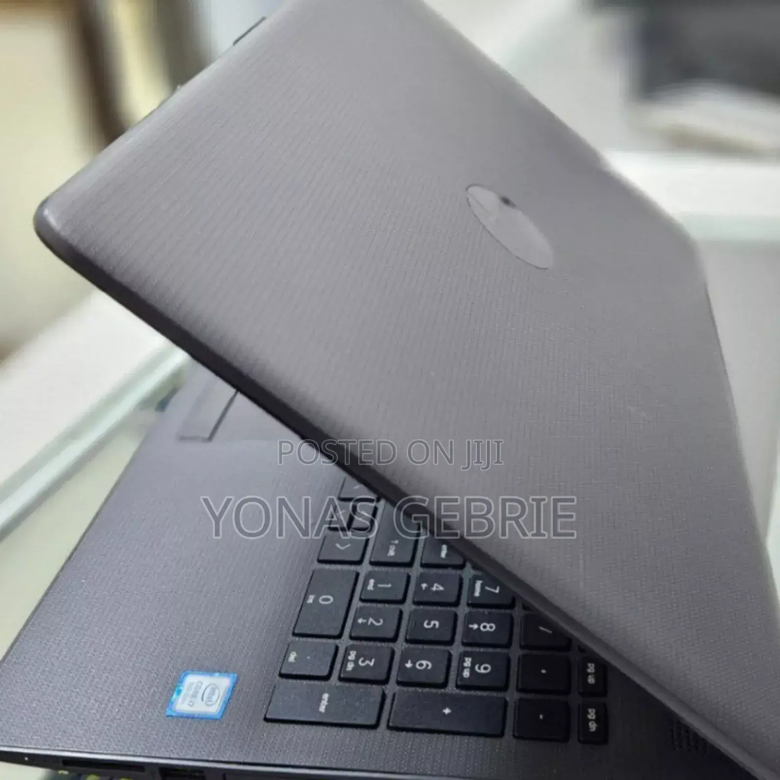 New Laptop HP Stream Notebook 8GB Intel Core I7 HDD 1T