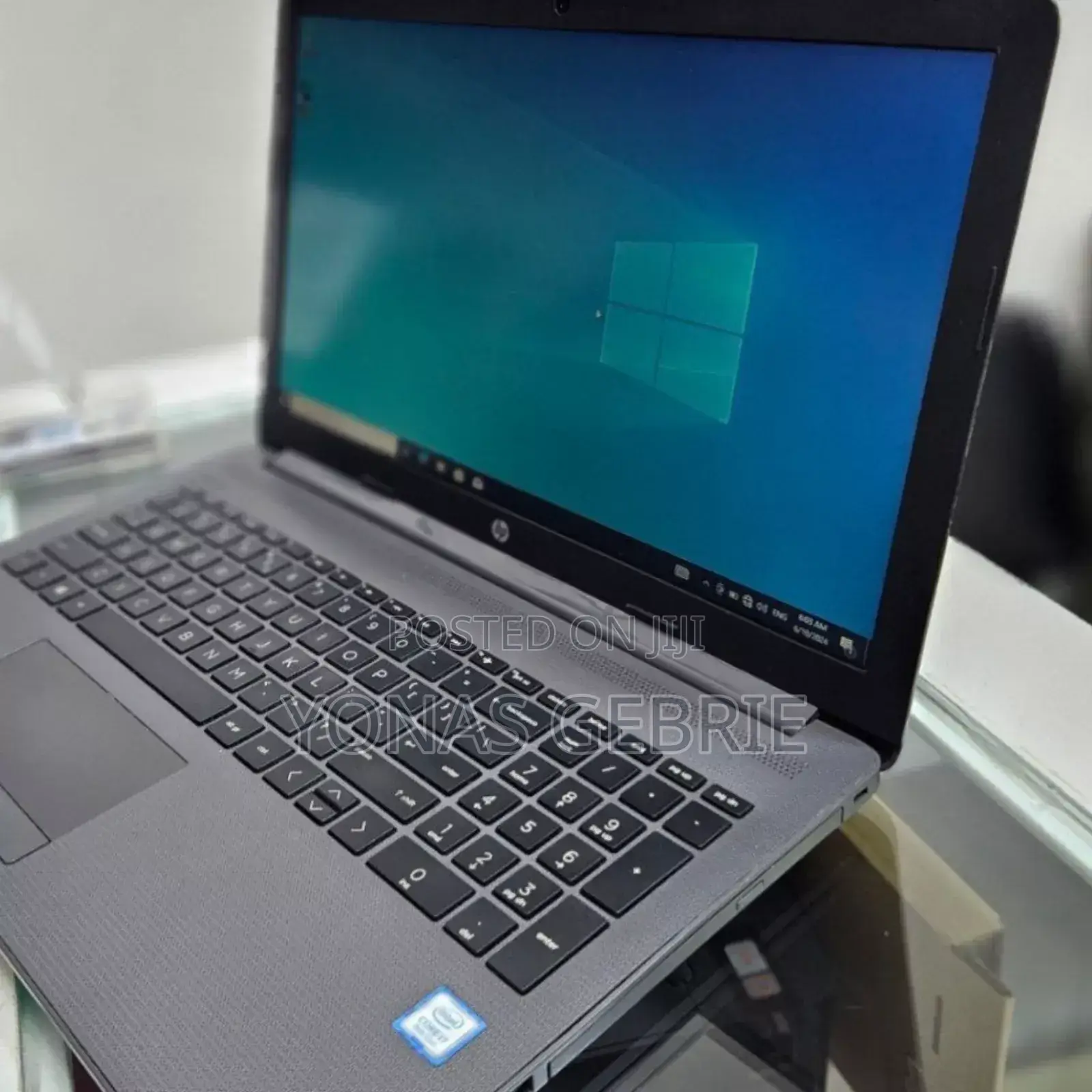 New Laptop HP Stream Notebook 8GB Intel Core I7 HDD 1T