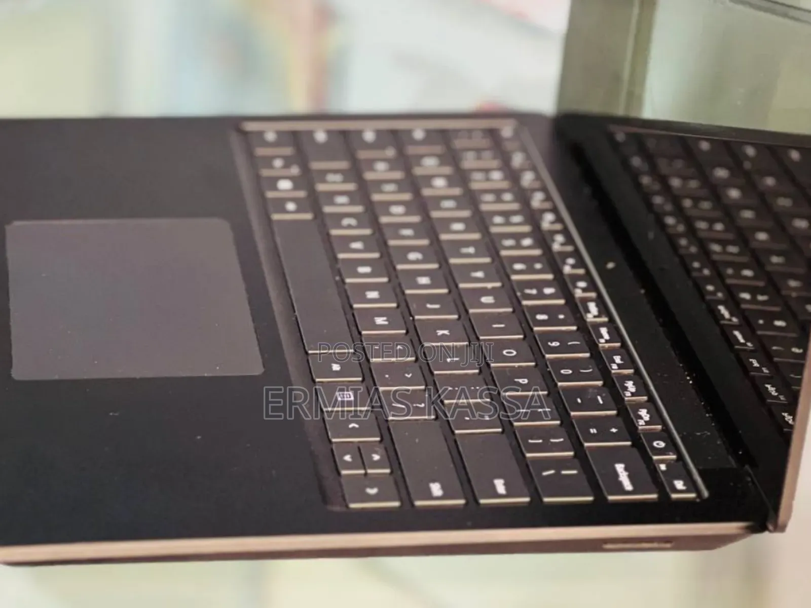 New Laptop Microsoft Surface 16GB Intel Core I7 SSD 512GB