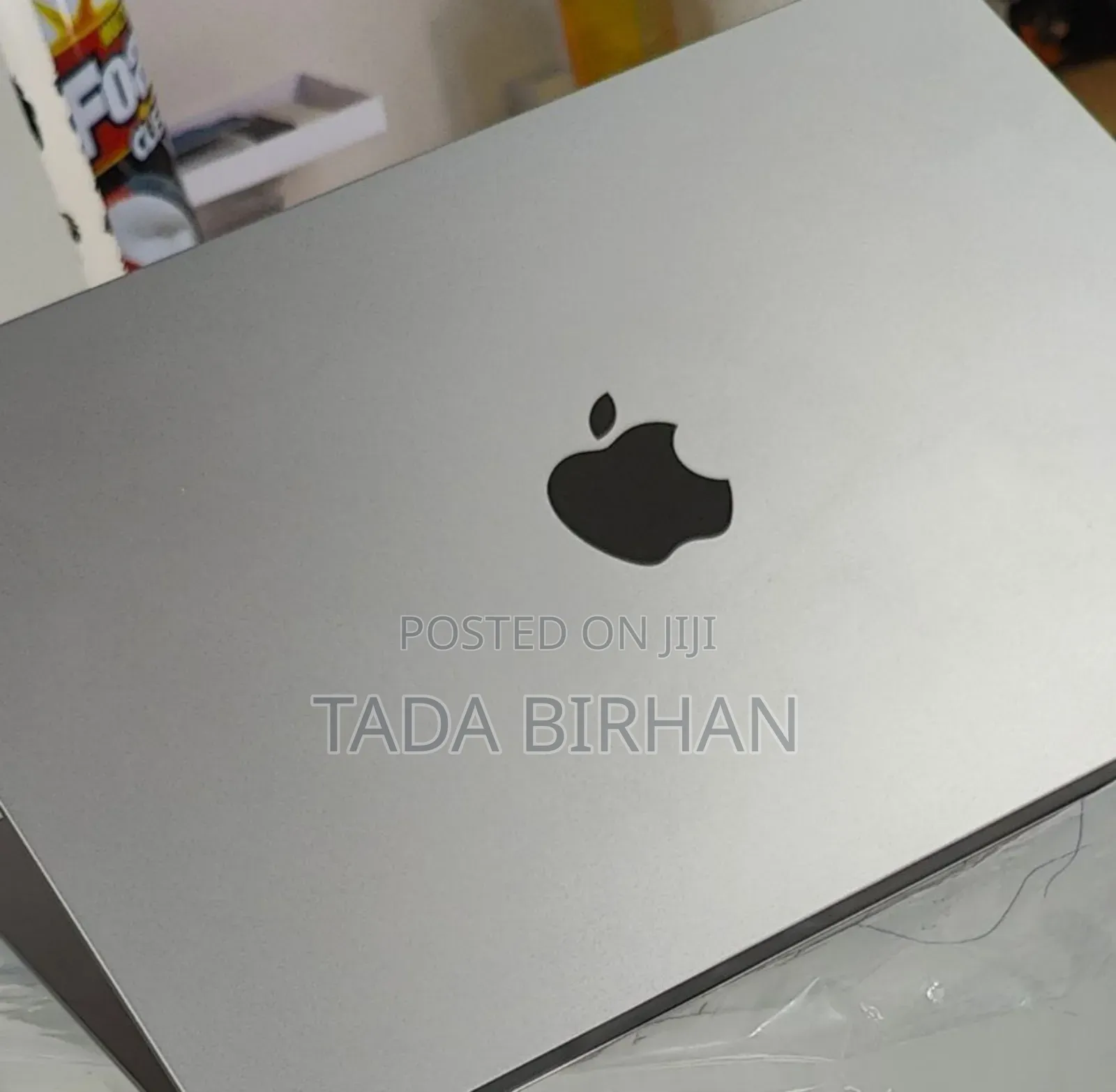 New Laptop Apple MacBook Air 2022 M2 8GB Apple M2 Ultra SSD 256GB