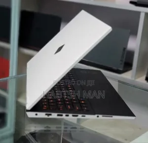 New Laptop HP Omen 15t 16GB Intel Core I7 SSD 512GB