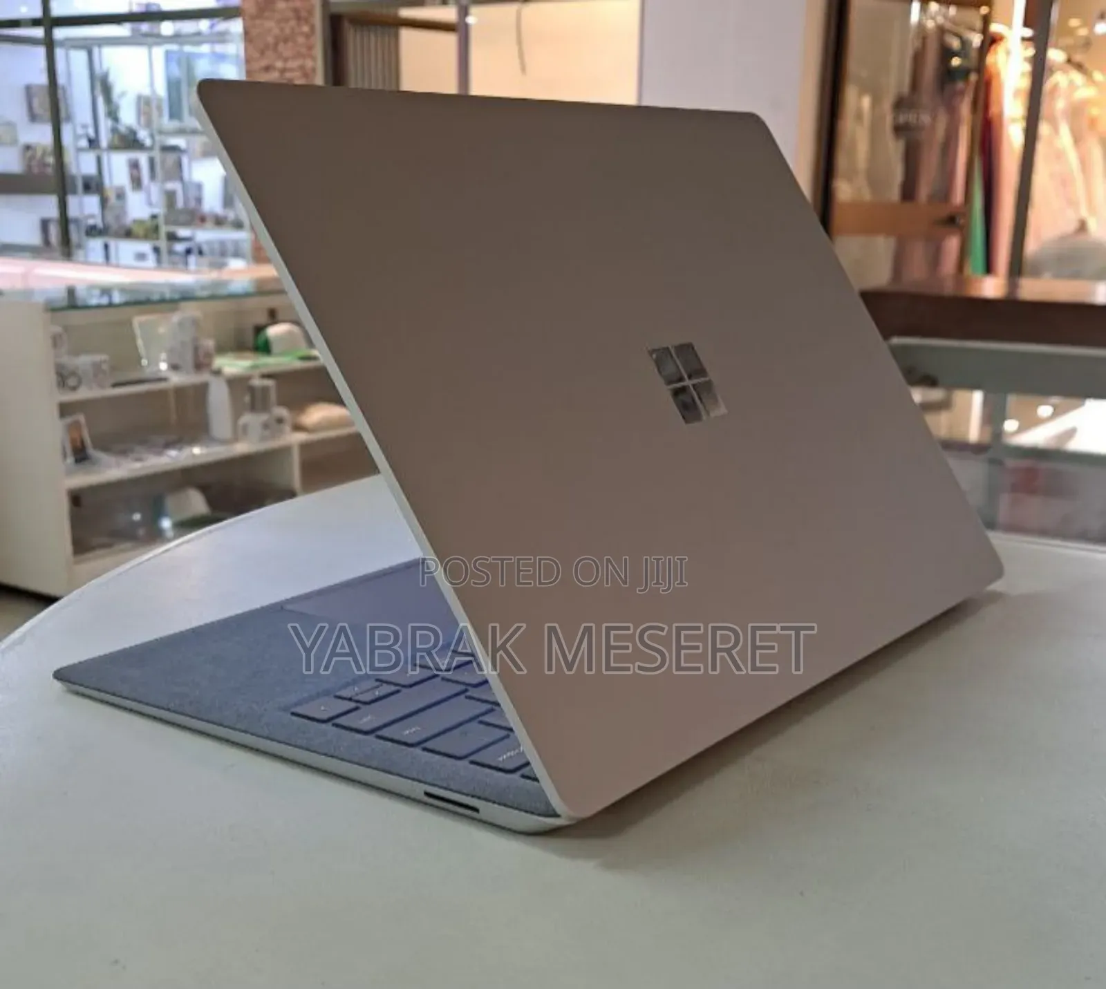 New Laptop Microsoft Surface 16GB Intel Core I7 SSD 256GB
