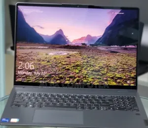 New Laptop Lenovo Yoga 9i 32GB Intel Core I7 SSD 1T