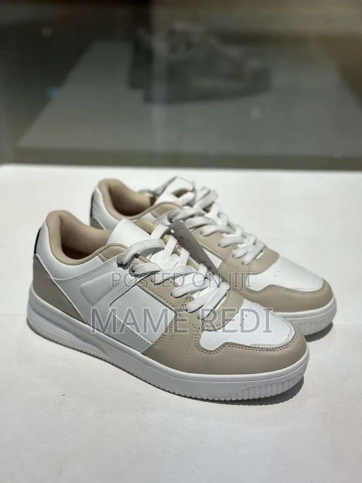 Max High Quality Shoes