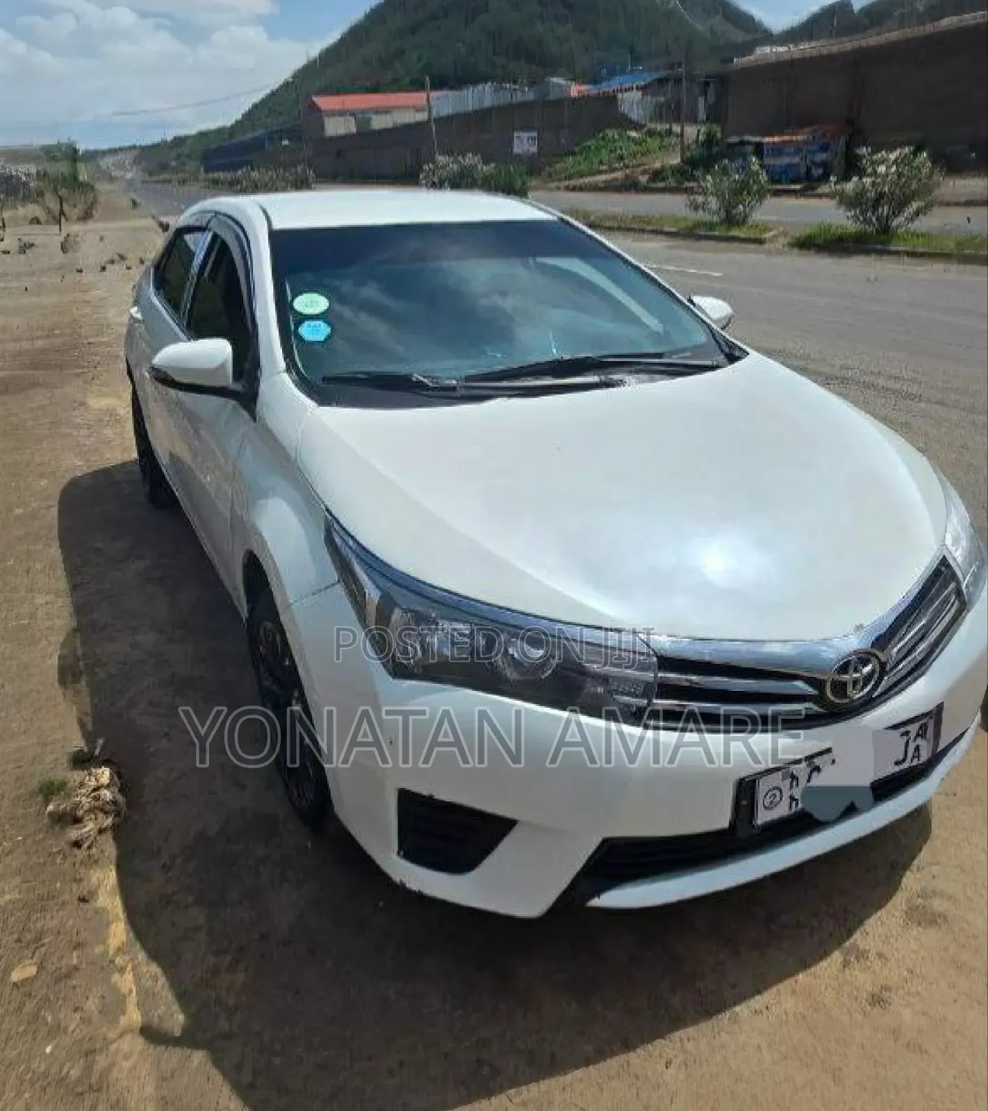 Toyota Corolla 2015 White
