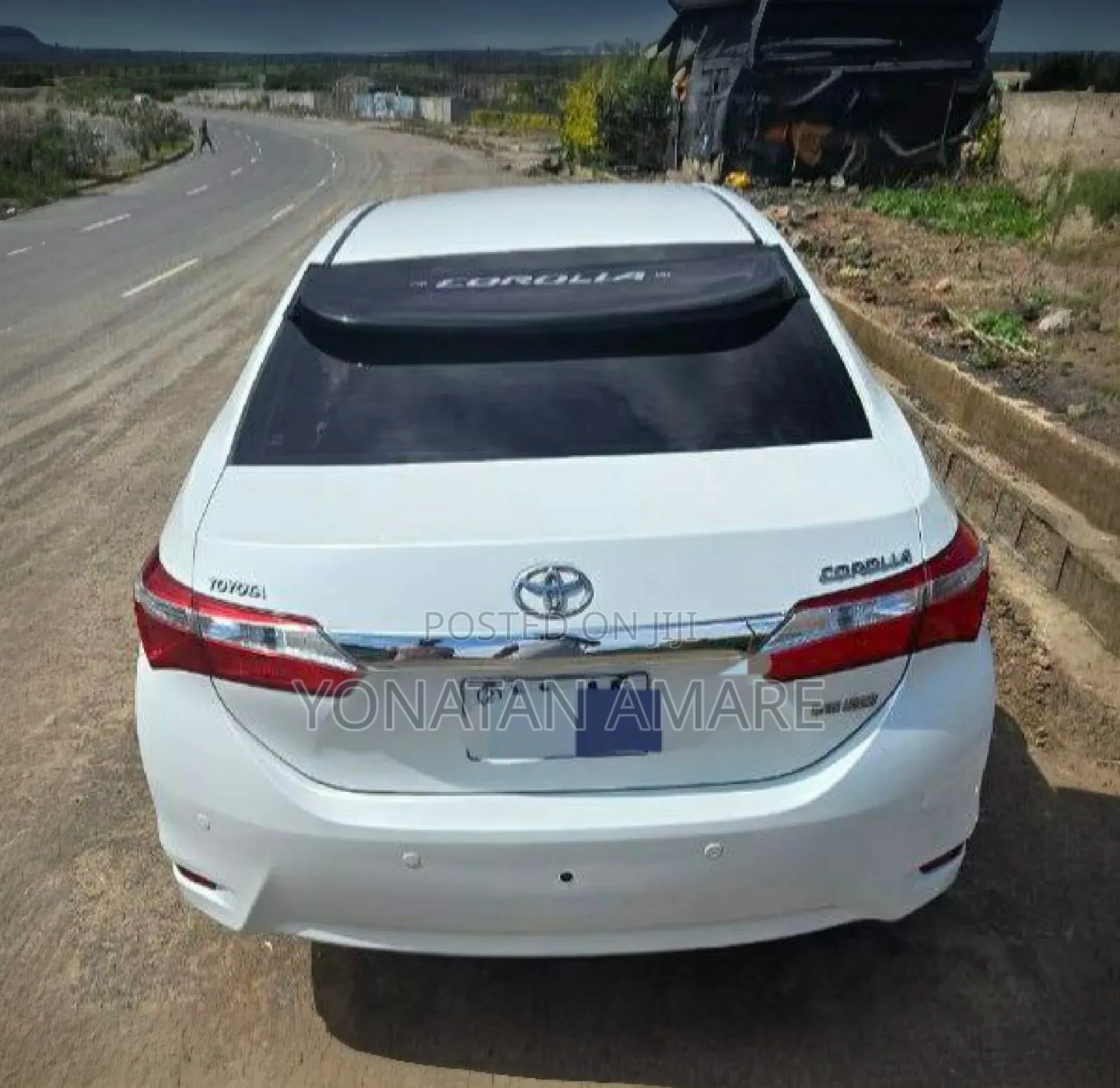 Toyota Corolla 2015 White