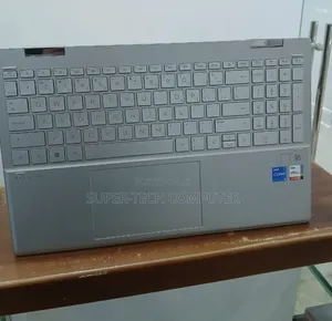 New Laptop HP Pavilion X360 8GB Intel Core I5 SSD 512GB