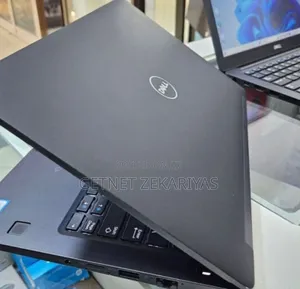 New Laptop Dell 8GB Intel Core I7 SSD 256GB