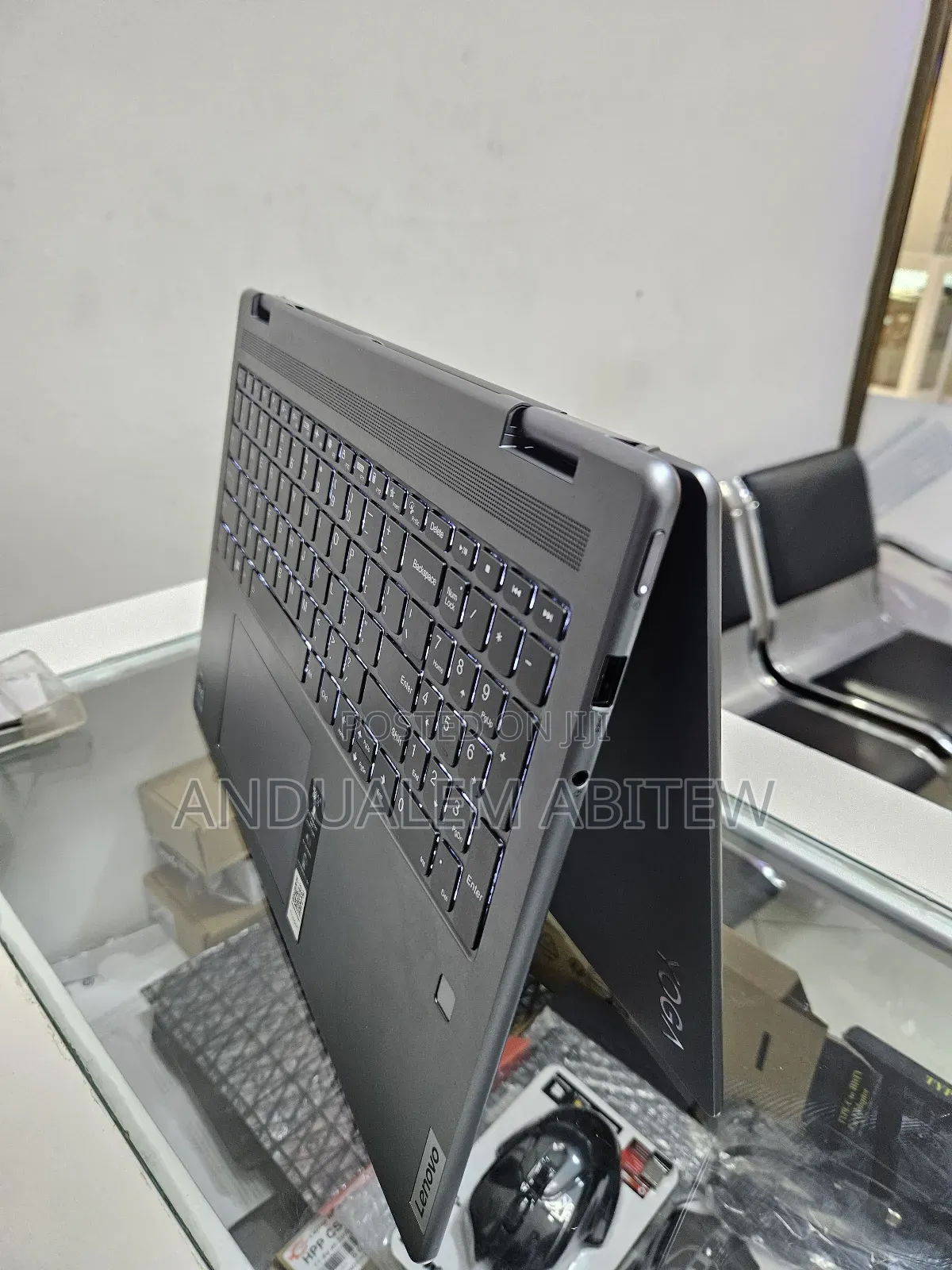 New Laptop Lenovo Yoga 700 32GB Intel Core I7 SSD 1T