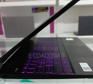 New Laptop HP 16GB AMD Ryzen 7 SSD 512GB