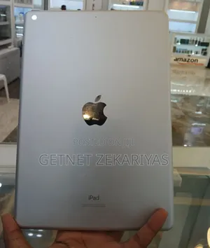 New Apple iPad 10.2 (2020) 128 GB