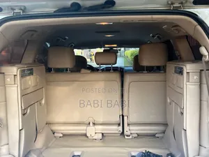 Toyota Land Cruiser 2015 White