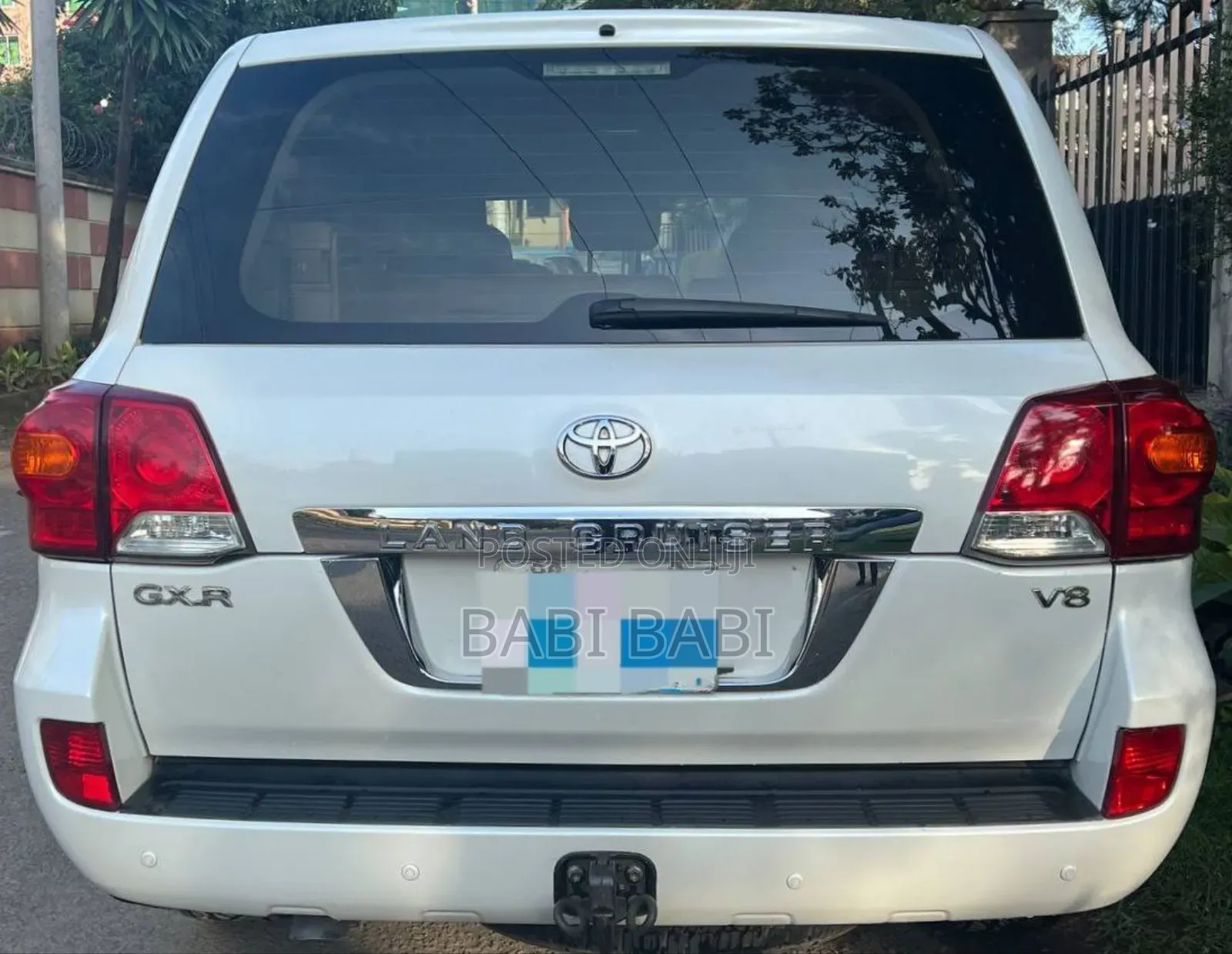 Toyota Land Cruiser 2015 White