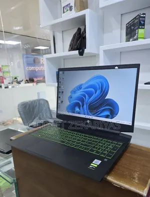 New Laptop HP Pavilion Power 15 16GB Intel Core I5 SSD 512GB