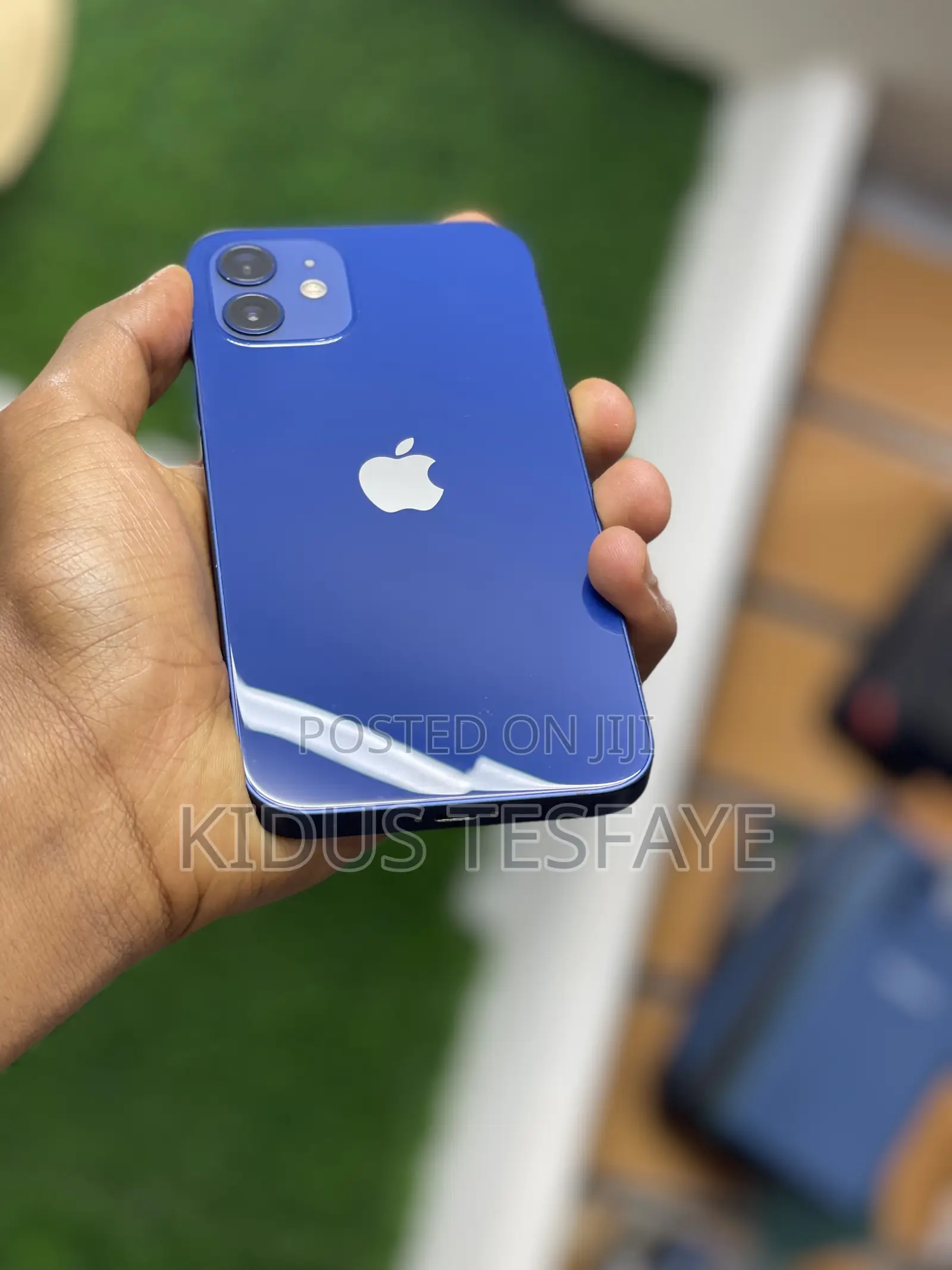 Apple iPhone 12 64 GB Blue