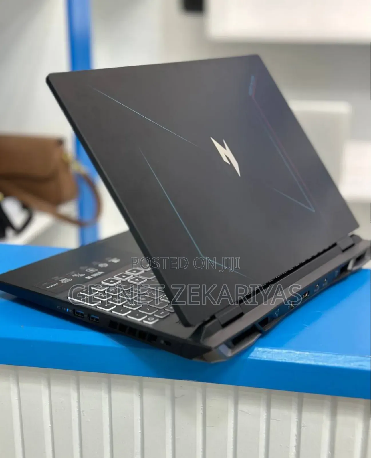 New Laptop Acer Iconia A1 713HD 16GB AMD Ryzen 7 SSD 1T