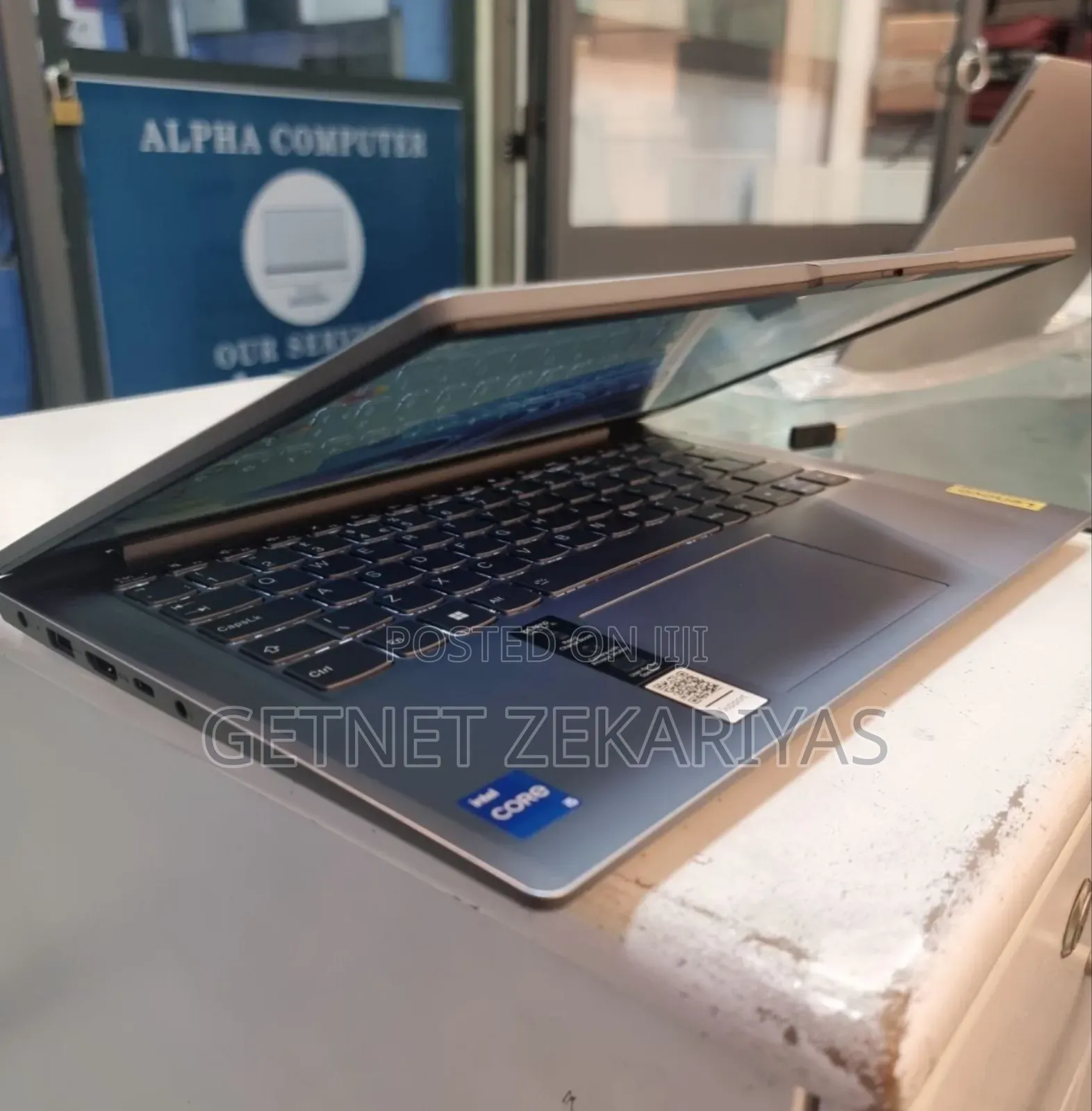 New Laptop Lenovo IdeaPad S205 8GB Intel Core I5 SSD 512GB