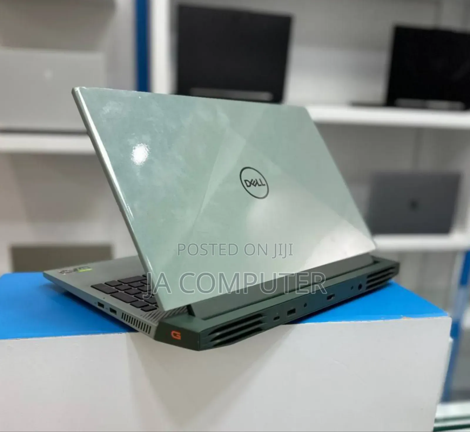 New Laptop Dell G15 5511 32GB AMD Ryzen 7 SSD 512GB