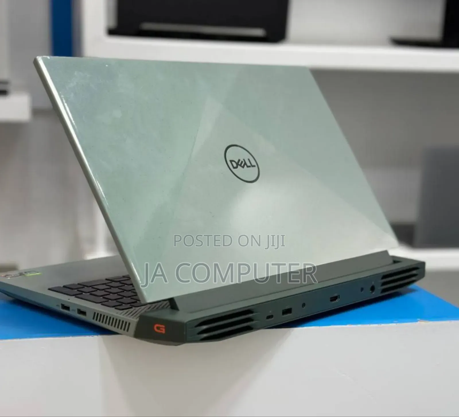 New Laptop Dell G15 5511 32GB AMD Ryzen 7 SSD 512GB