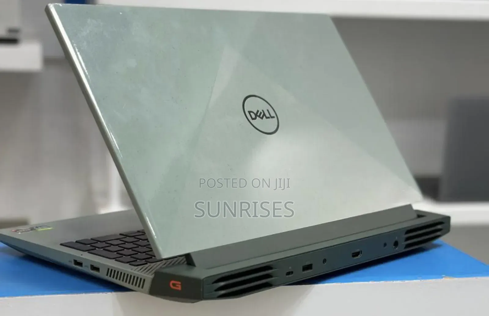 New Laptop Dell G15 5535 32GB AMD Ryzen 7 SSD 512GB