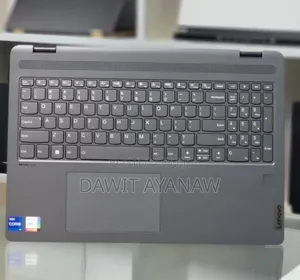 New Laptop Lenovo Yoga 9i 16GB Intel Core I7 SSD 512GB