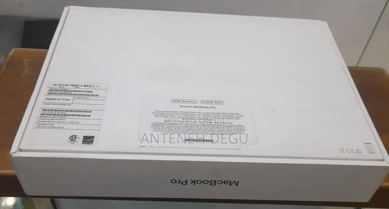 New Laptop Apple MacBook Pro M1 8GB Apple M1 Pro SSD 512GB