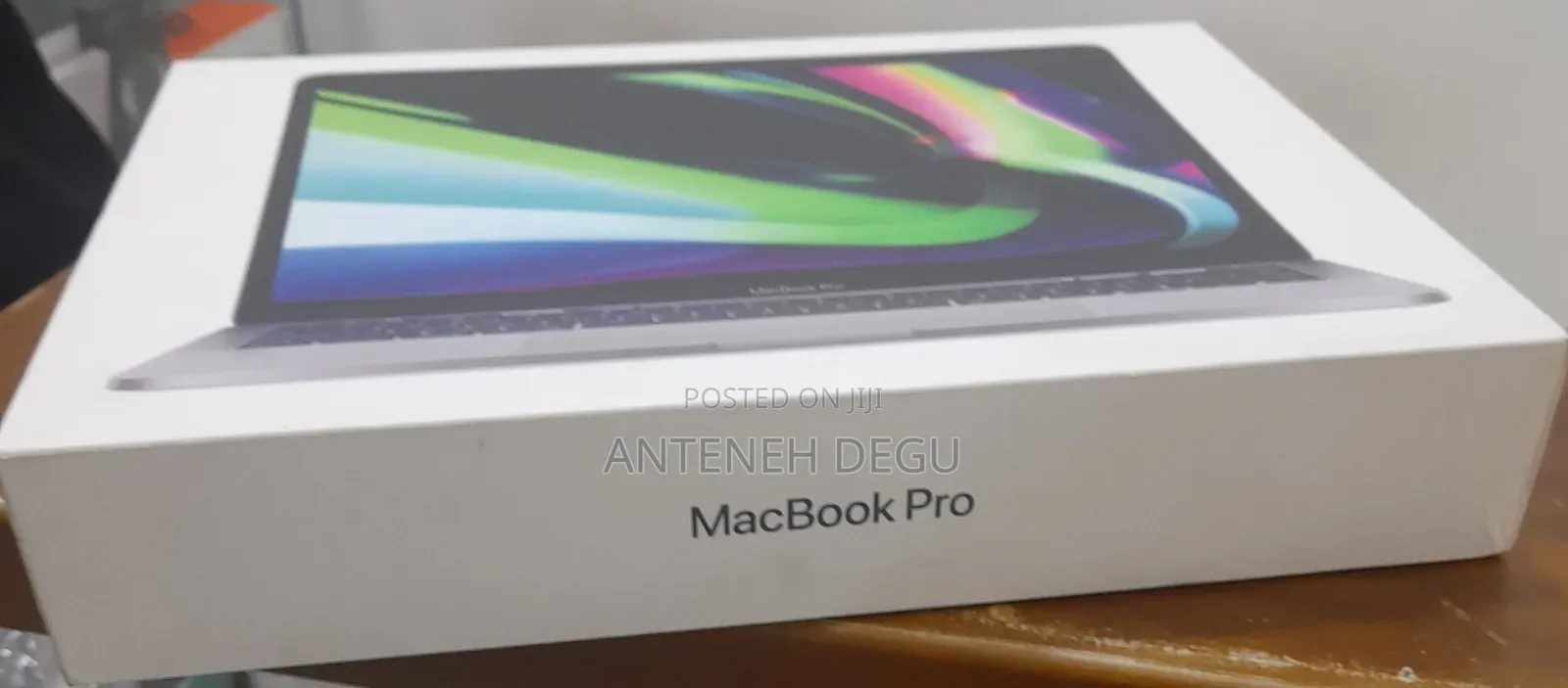 New Laptop Apple MacBook Pro M1 8GB Apple M1 Pro SSD 512GB