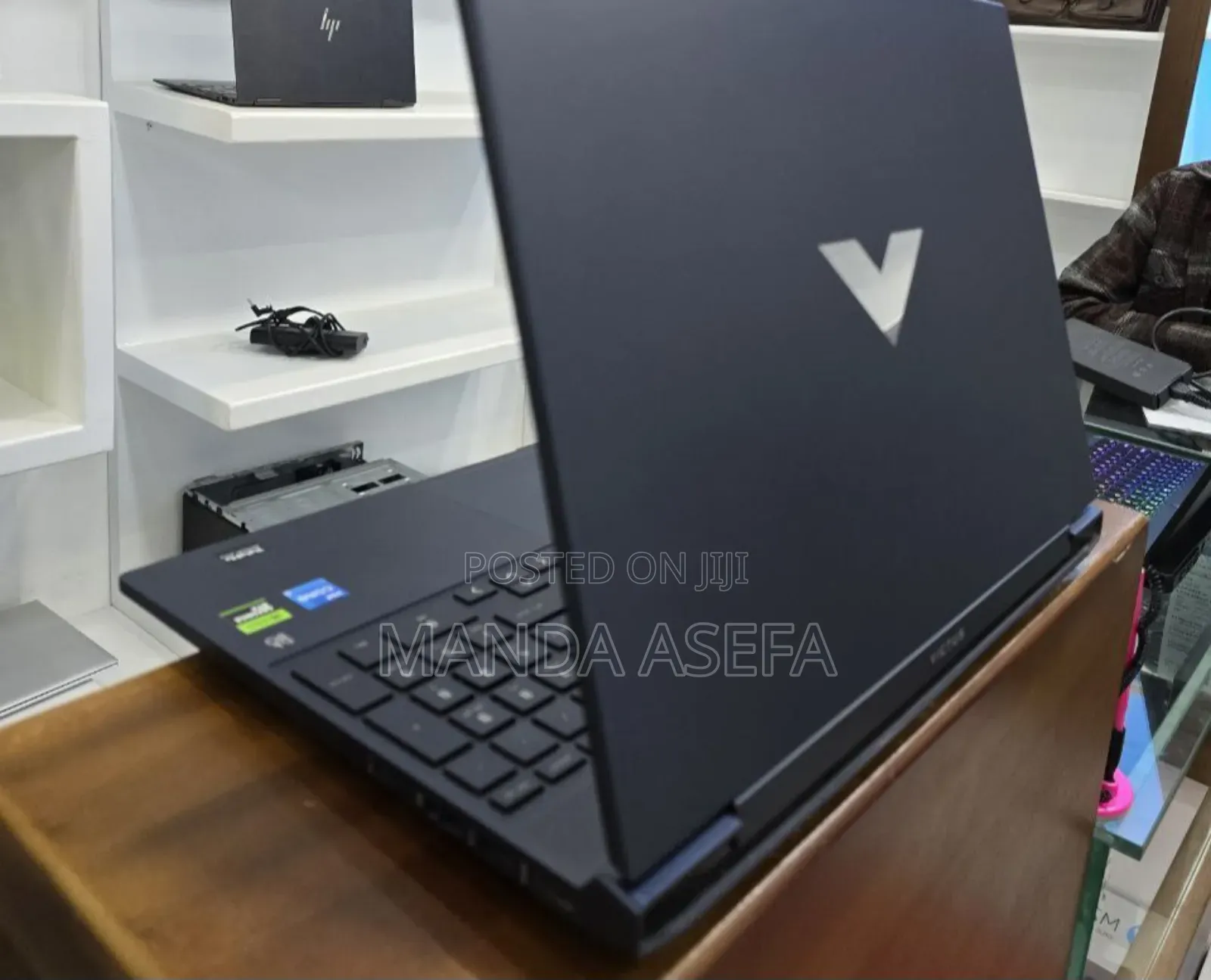 New Laptop HP Victus 15 16GB Intel Core I5 SSD 512GB