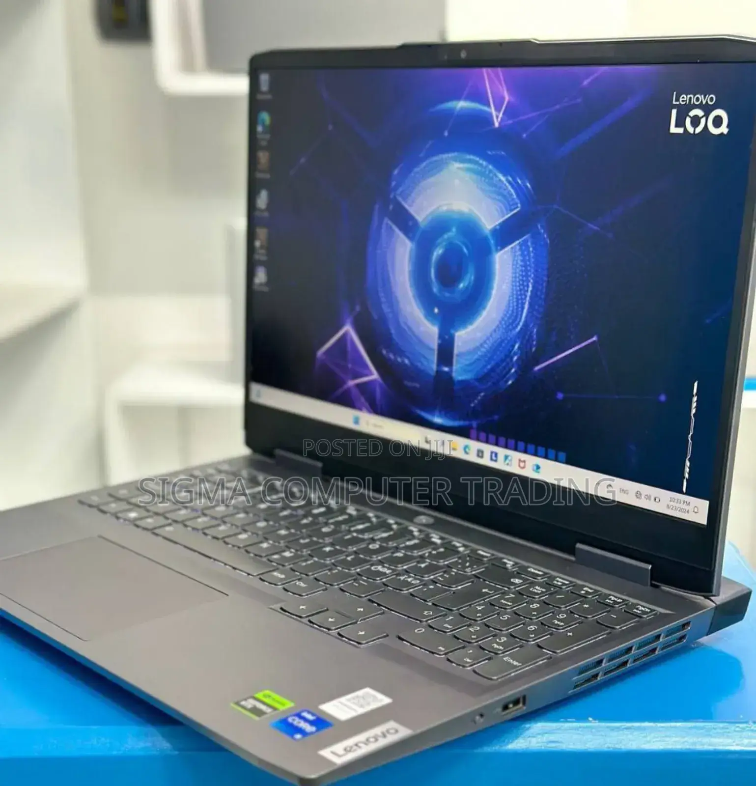 New Laptop Lenovo LOQ 15IRH8 16GB Intel Core I5 SSD 512GB