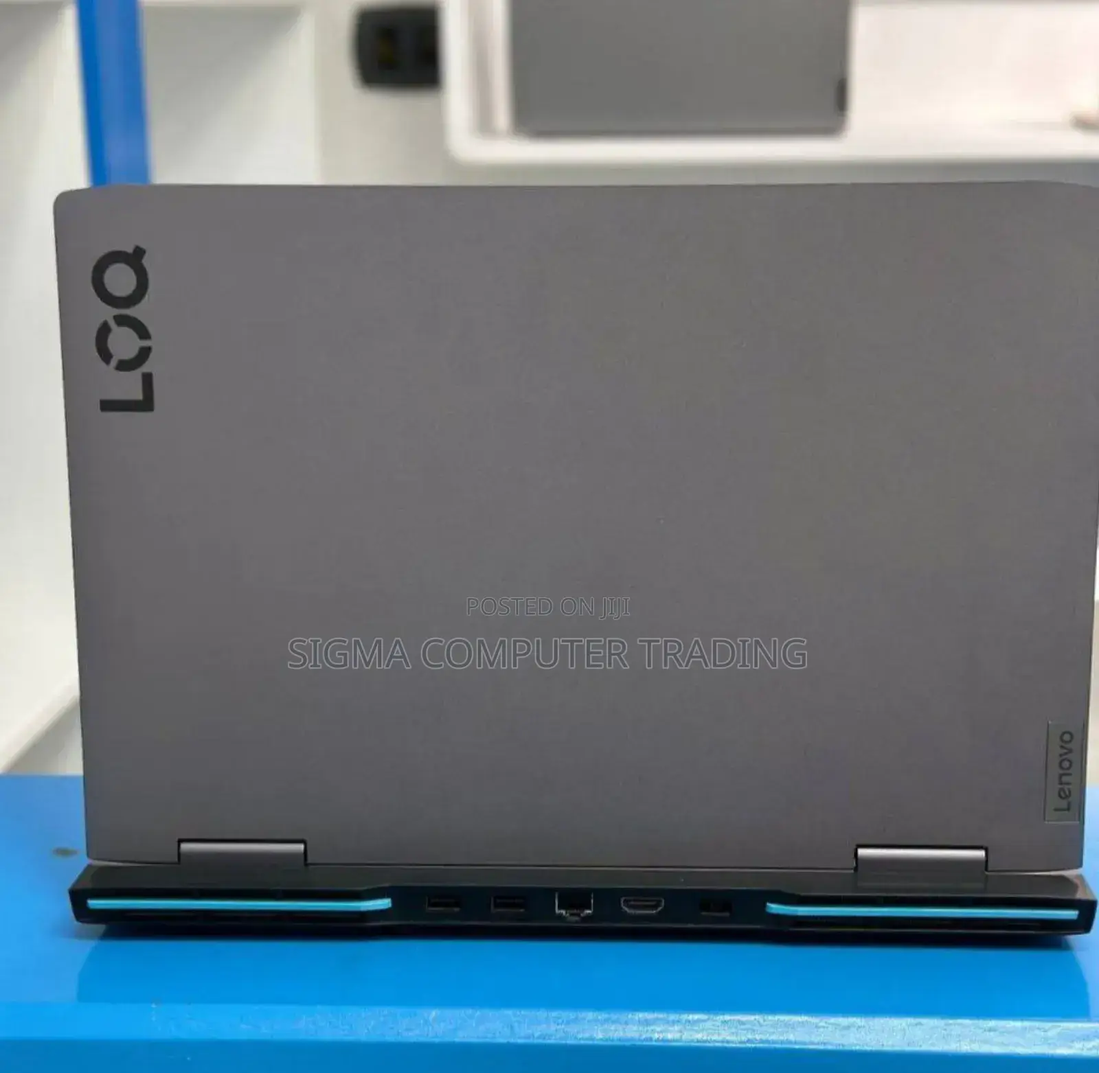 New Laptop Lenovo LOQ 15IRH8 16GB Intel Core I5 SSD 512GB