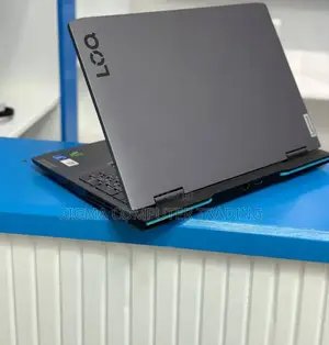 New Laptop Lenovo LOQ 15IRH8 16GB Intel Core I5 SSD 512GB
