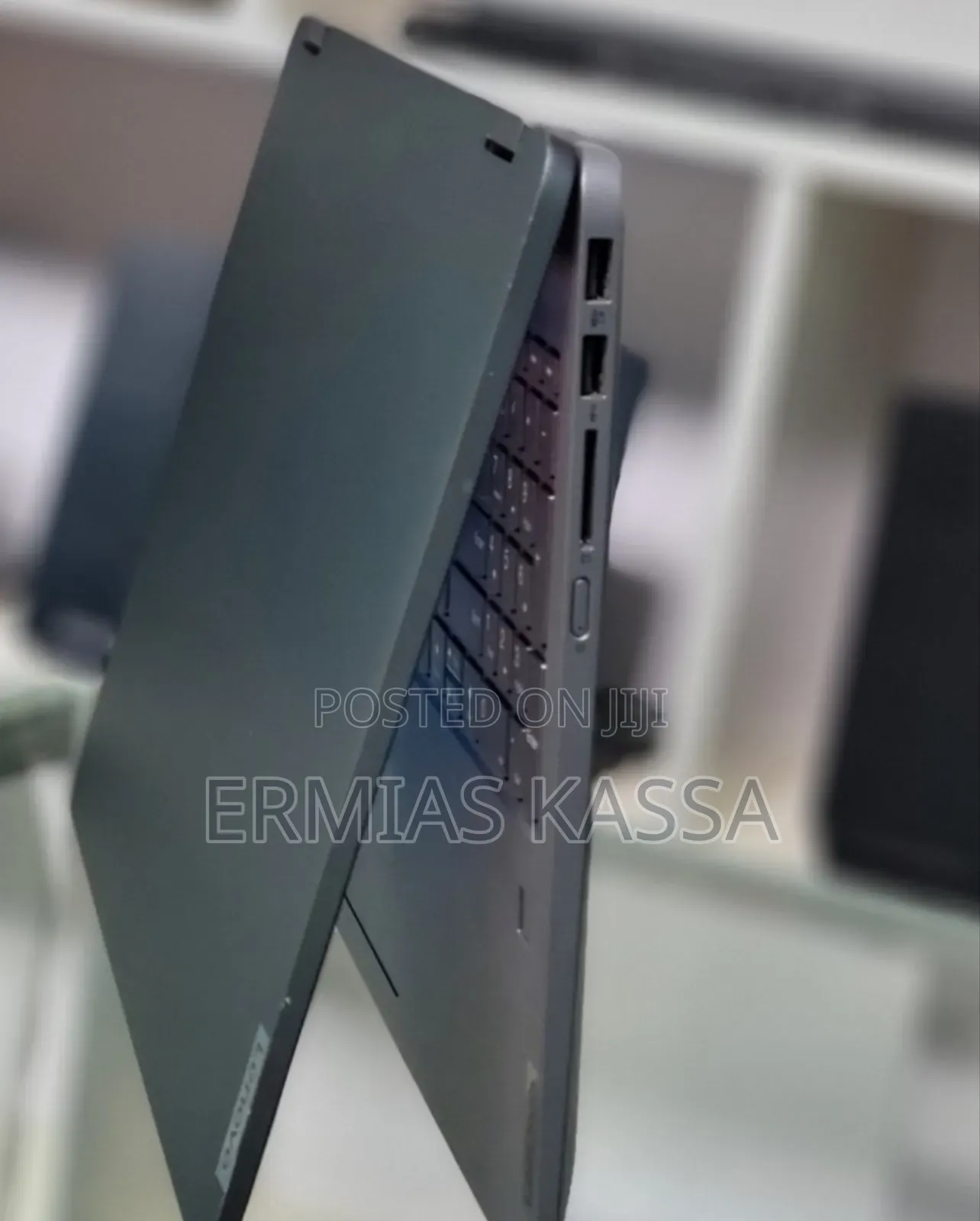 New Laptop Lenovo Yoga 9i 32GB Intel Core I7 SSD 1T