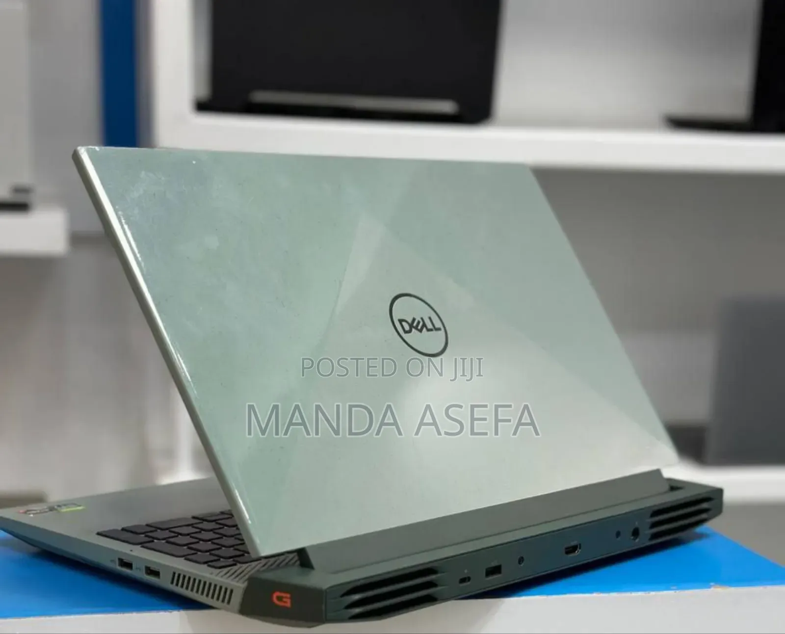 New Laptop Dell 32GB AMD Ryzen 7 SSD 512GB