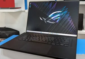 New Laptop Asus ROG Zephyrus M15 GU502LU 16GB Intel Core I9 SSD 1T