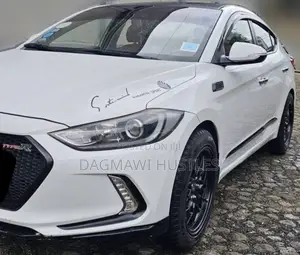 Hyundai Elantra 2017 White