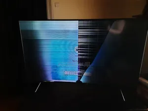 Samsung 55'' Screen Cracked