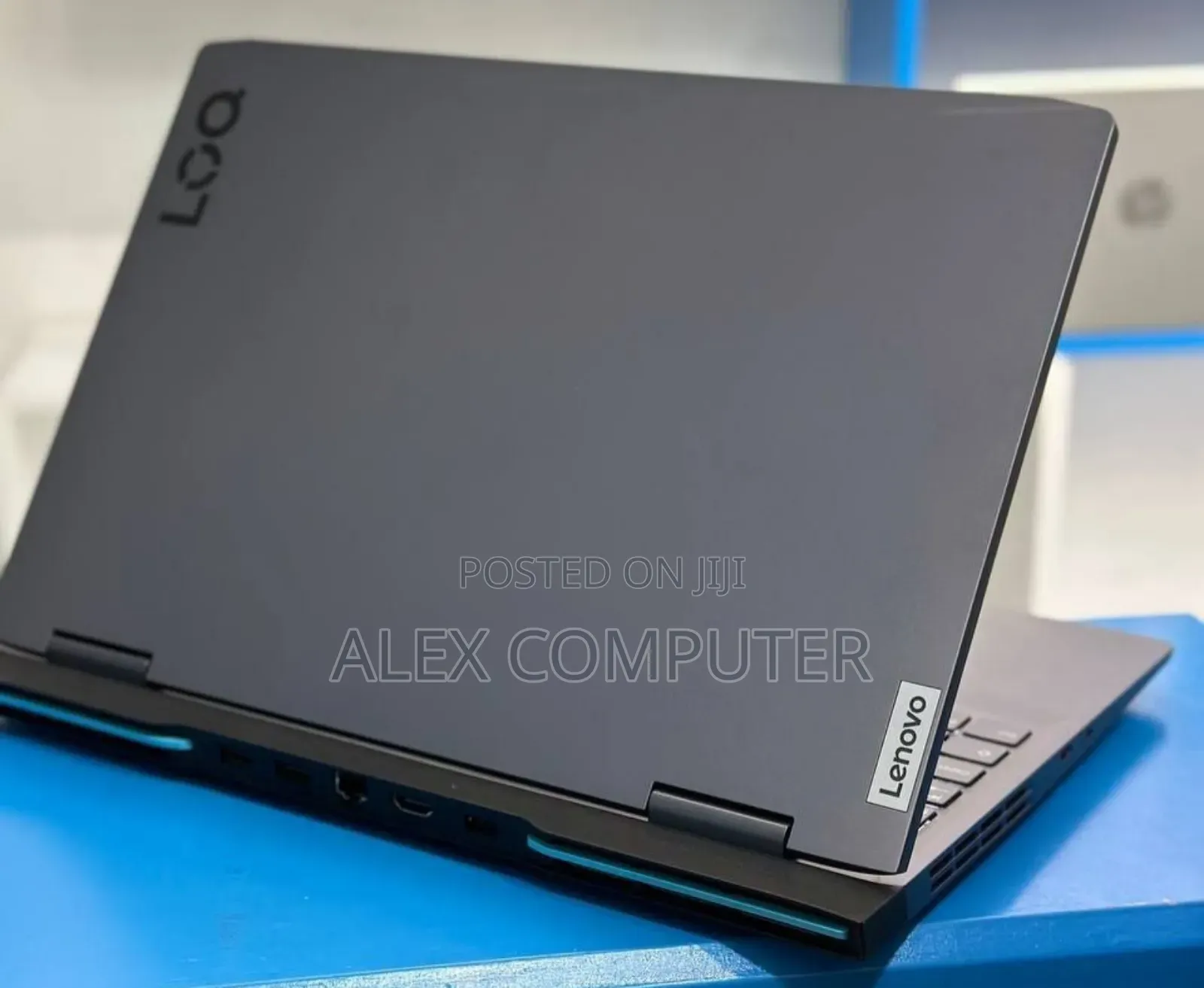 New Laptop Lenovo LOQ 15IRH8 16GB Intel Core I5 SSD 512GB