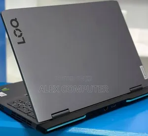 New Laptop Lenovo LOQ 15IRH8 16GB Intel Core I5 SSD 512GB