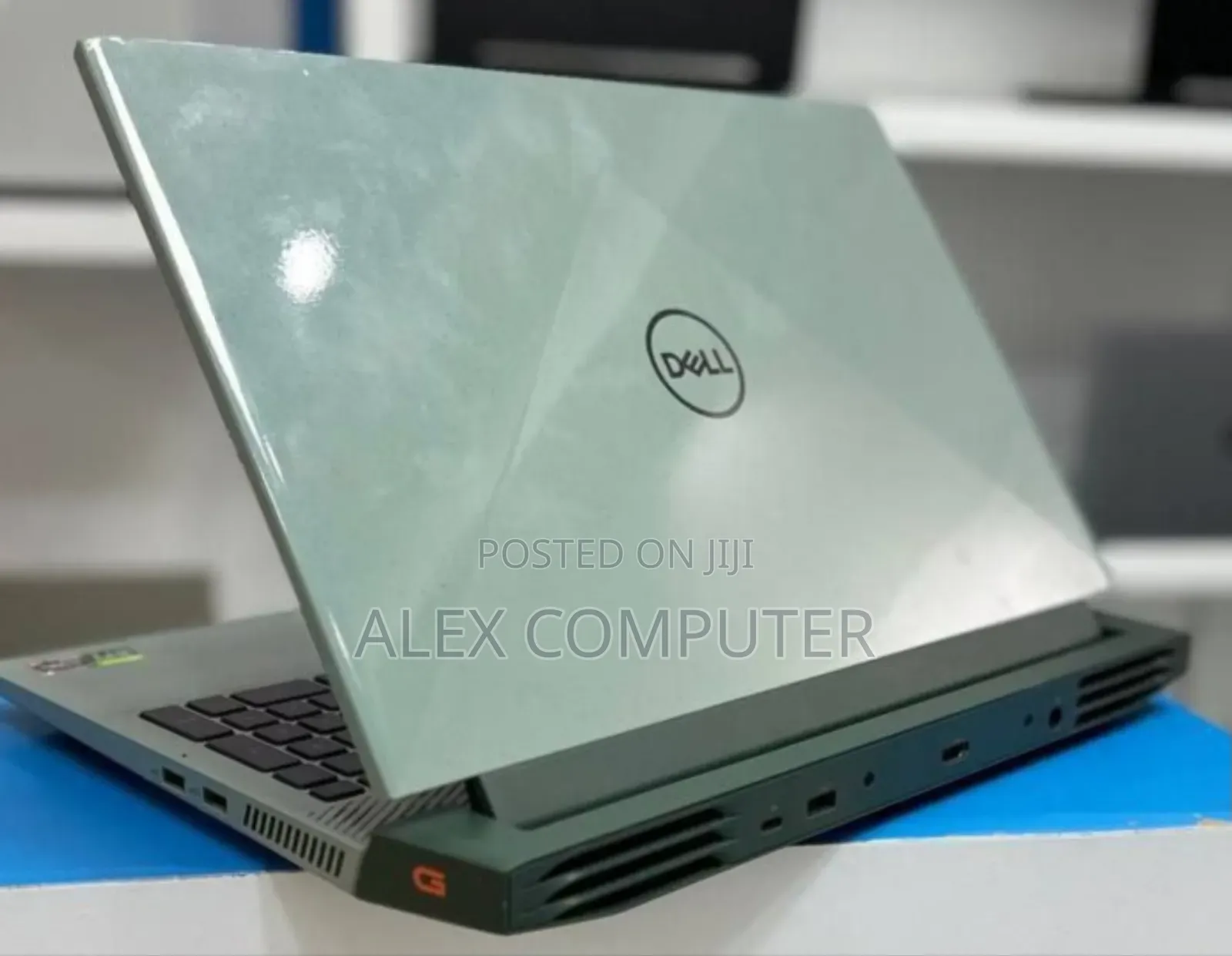 New Laptop Dell G15 5511 32GB AMD Ryzen 7 SSD 128GB