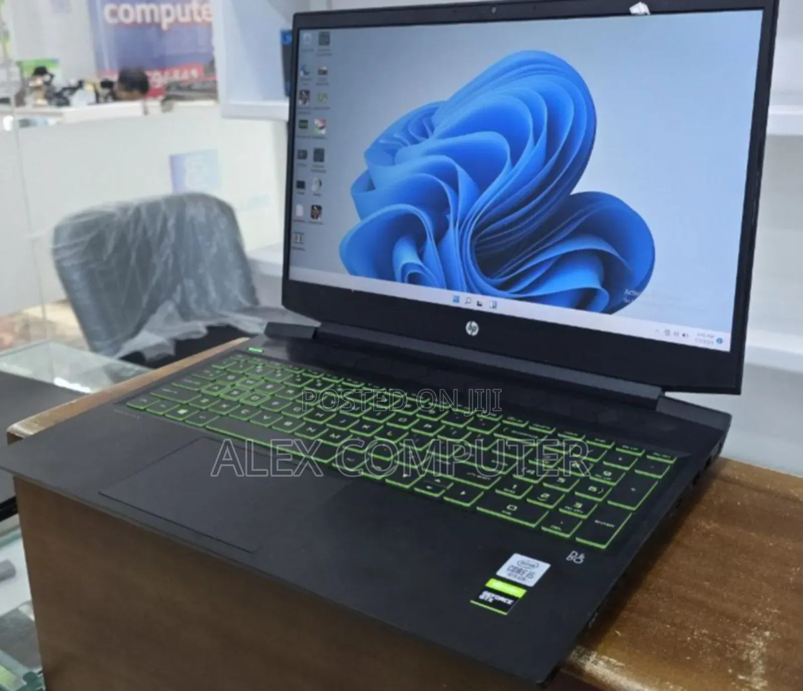 New Laptop HP Pavilion Power 15 16GB Intel Core I5 SSD 512GB