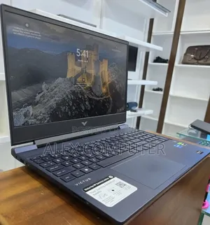 New Laptop HP Victus 15 16GB Intel Core I5 SSD 512GB