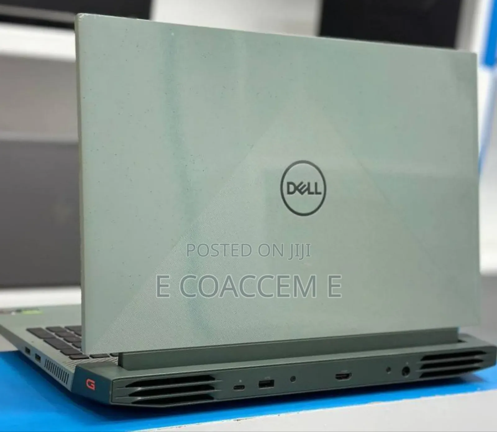 New Laptop Dell 32GB AMD Ryzen 7 SSD 512GB