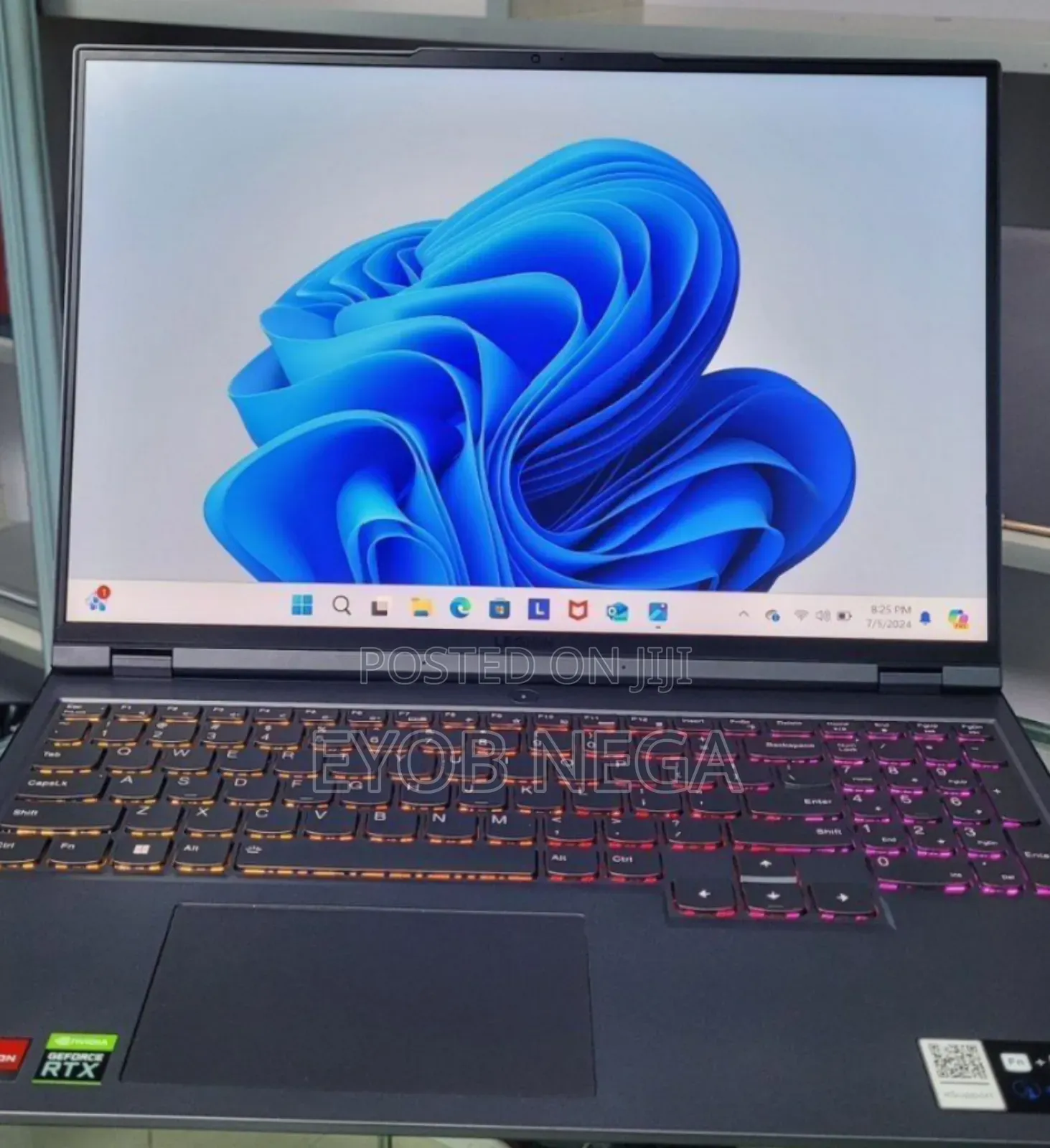 New Laptop Lenovo Legion 5 16GB AMD Ryzen 7 SSD 512GB