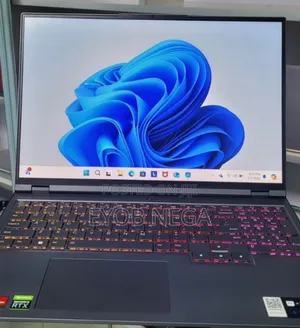 New Laptop Lenovo Legion 5 16GB AMD Ryzen 7 SSD 512GB