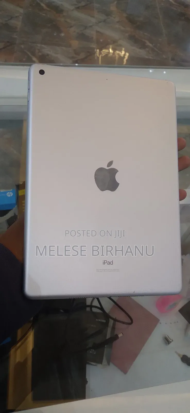 New Apple iPad Wi-Fi 128 GB Silver