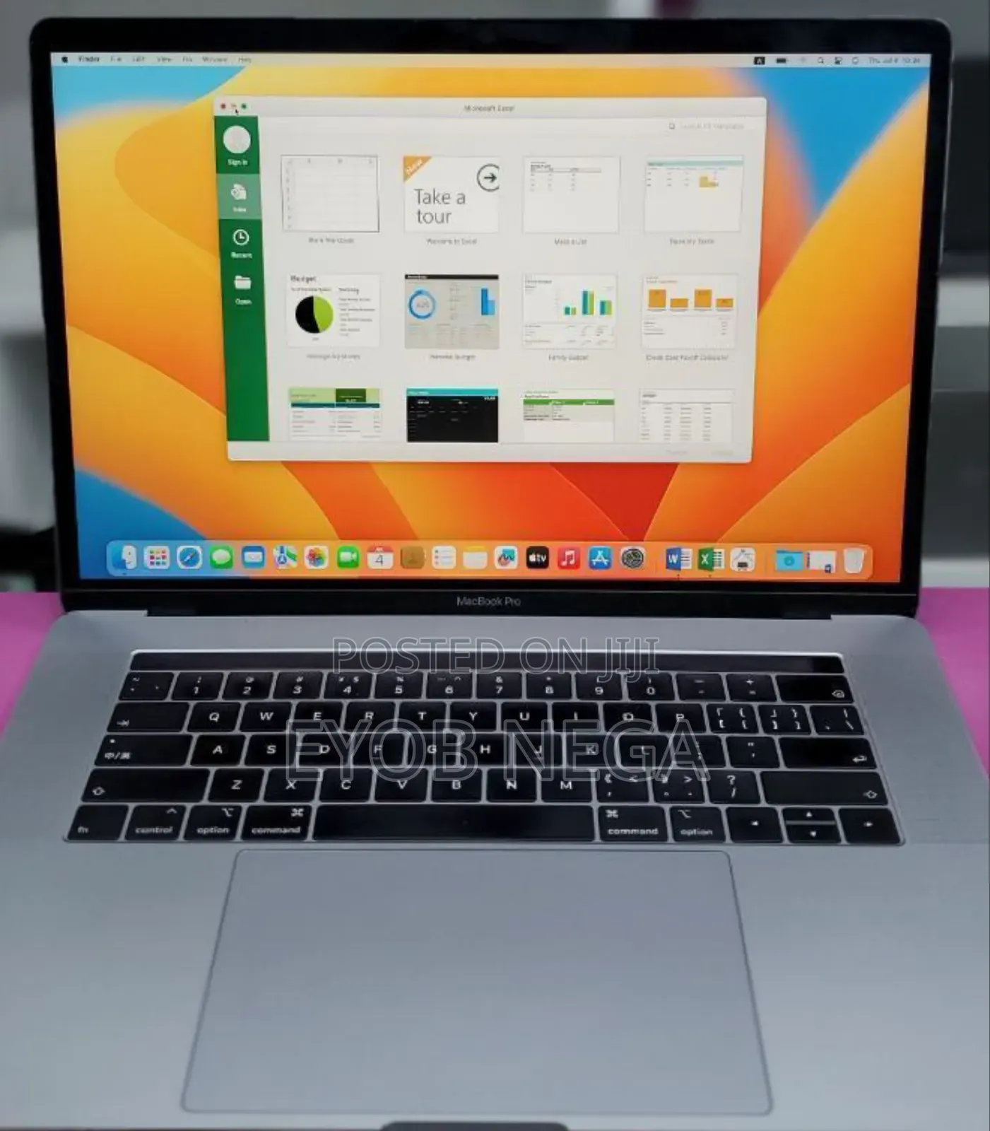 New Laptop Apple MacBook Pro 2018 16GB Intel Core I7 SSD 512GB