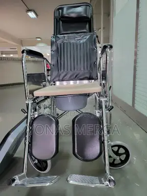 Folding Toilet Wheelchairs for Adult,Provide Quality Service