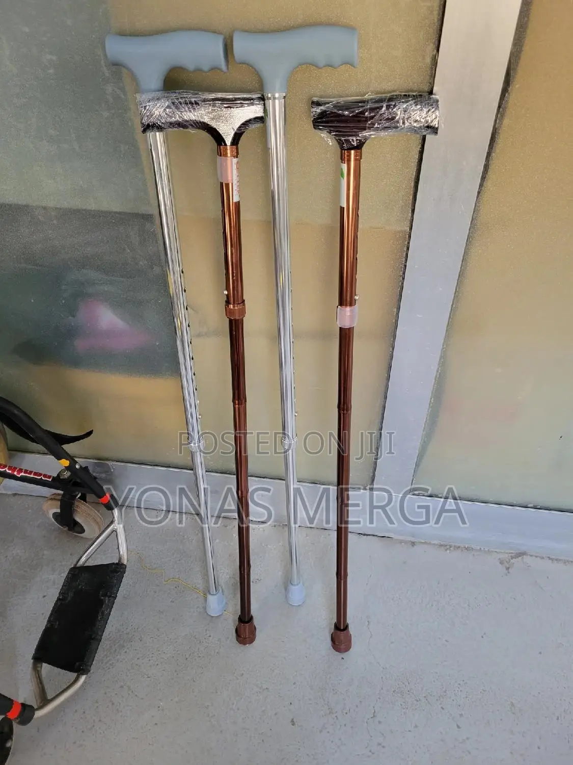 Walking Stick, Extendable OneFoot Walking Stick, in Kirkos Medical